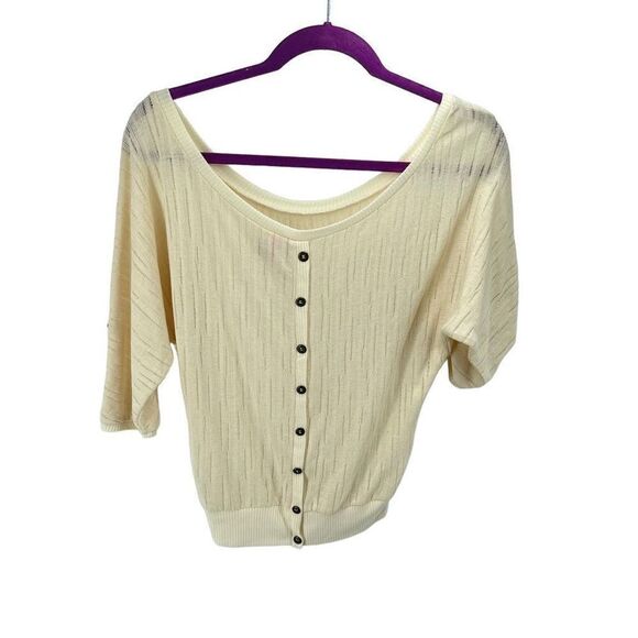 Love On A Hanger Womens Roll Tab Sleeve Shirt Faux Button Scoop Neck Cream Small - Picture 2 of 13